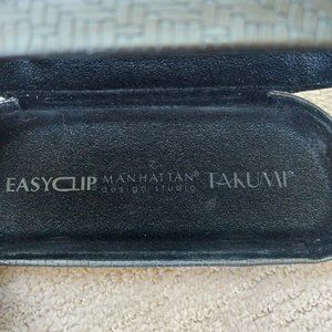 BOGO  Manhattan Design Studio Glasses Case